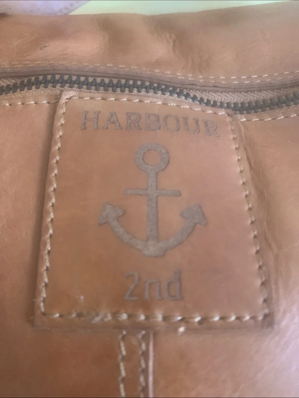 Leather Crossbody Bag in Cognac Brown